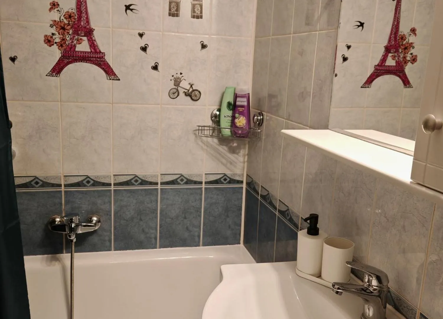 Historic Centre 3 Apartment Bucharest Romania